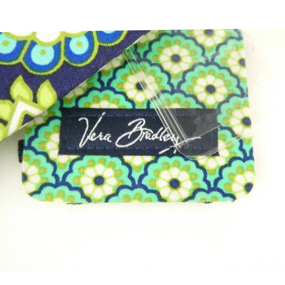 Vera Bradley Rhythm & Blue Card Picture ID Case